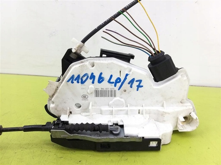 фото №9, Замок дверь перед левый ручка skoda fabia ii 2007-2014 5n1837015coryginał