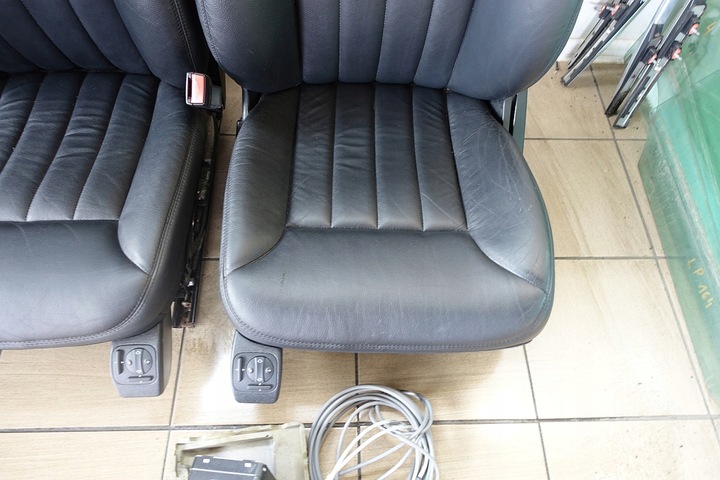 фото №13, Mercedes w164 ml обивка сиденья сиденье кожа подогрев надувные