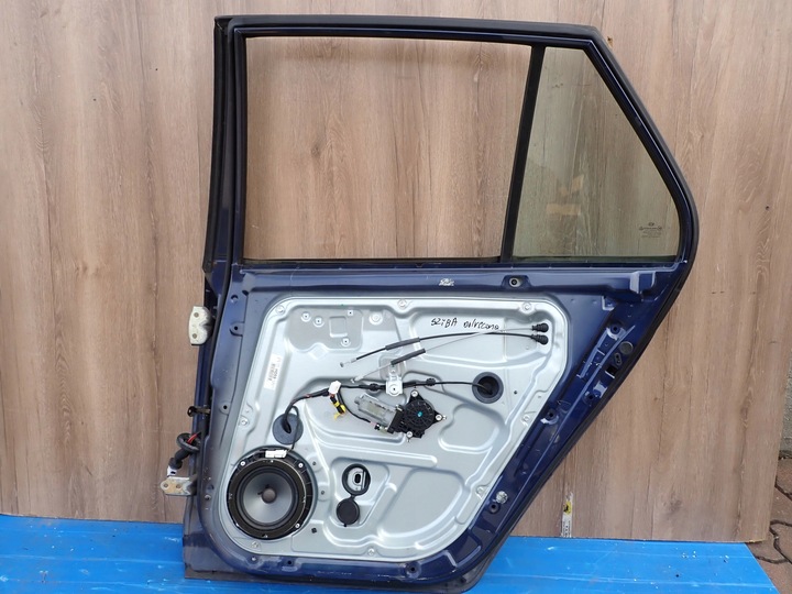 фото №10, Kia carens iii 06-11 двері задні праві k5