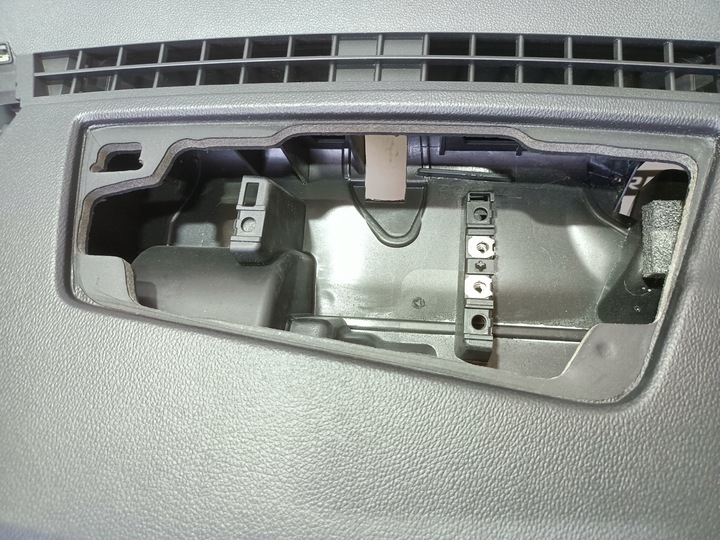 фото №9, Renault austral панель консоль подушка безопасности подушка водителя пассажира ремни