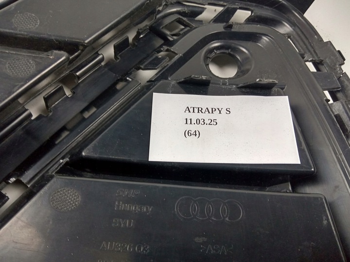 фото №7, Решітка бампера права перед audi q3 83a s-line 83a807682d