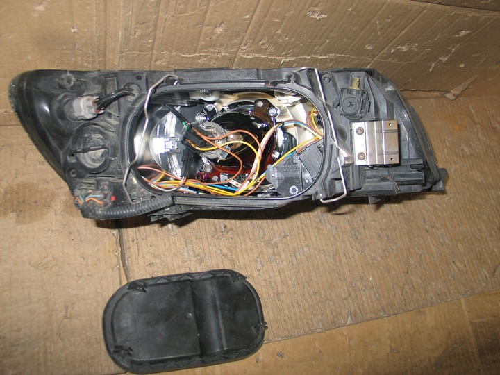 фото №13, Лампа перед volvo s40 v50 04-07r. 30698885 європа оригінал