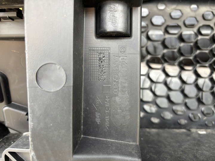 фото №16, Smart forfour ii 2 453 бампер переднє перед решітка