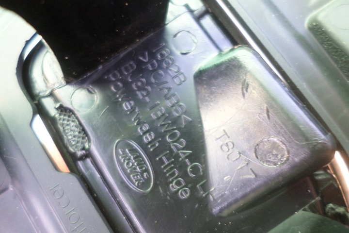 фото №4, Range rover evoque заглушка омывателя рамка левая