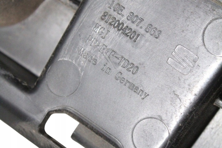 фото №8, Средние крепление заднего бампера cupra born k11 10e807863 электрический