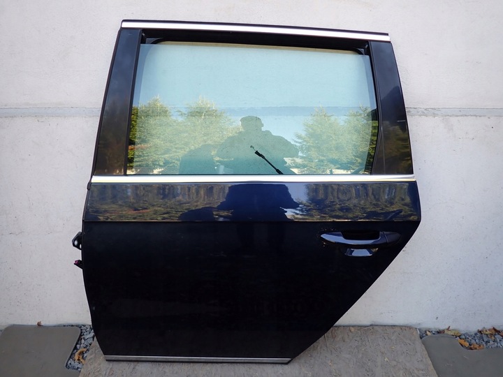 фото №1, Дверь левая задние левый зад vw passat b7 универсал вариант 2011-2014r 3af833055