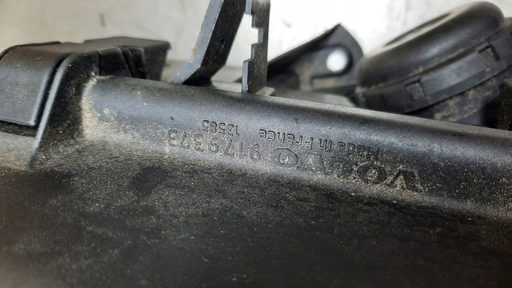 фото №6, Корпус фильтра воздуха 9179373 volvo s60 2.4b