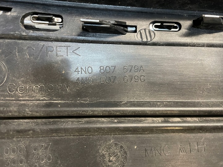 фото №8, Audi a8 4n решітка бампера ліва 4n0807679a