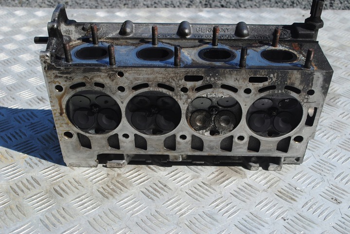 фото №8, Головка комплектная 1.6 bgu 03c103358f vw audi seat