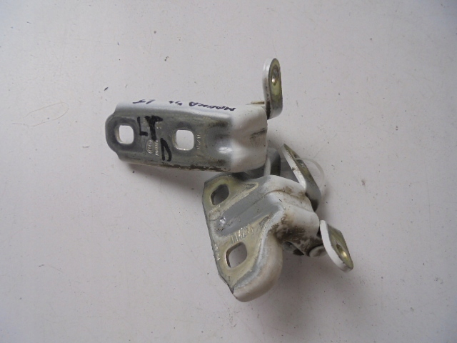 фото №2, Петлі двері лівий зад opel mokka 2012- колір gaz