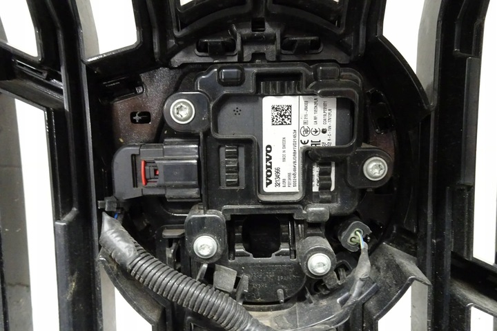 фото №6, Volvo xc60 ii рестайлинг комплектный перед капот радиаторов крыло лампы бампер 21