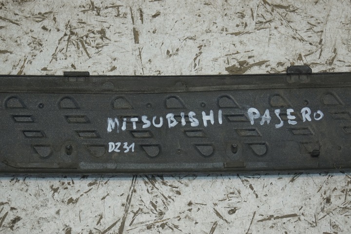 фото №10, Поріг бампера зад mitsubishi pajero iii mn117177