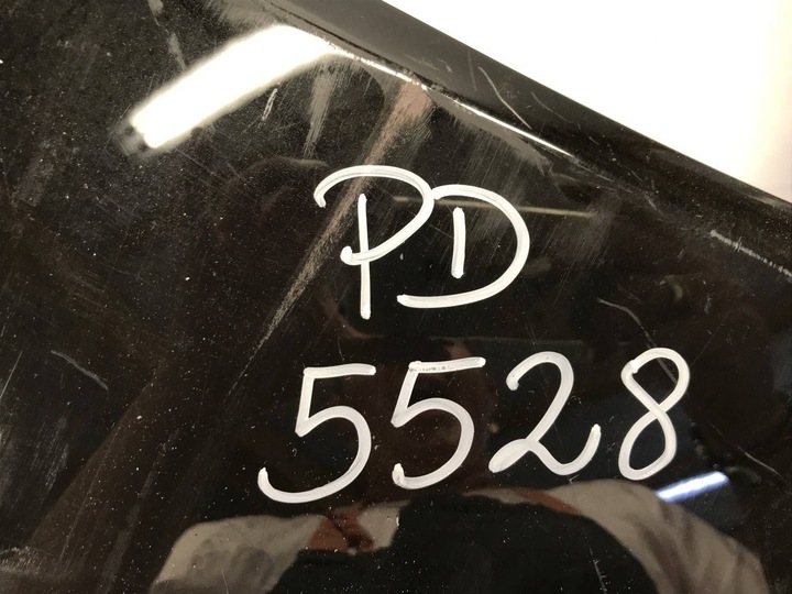 фото №9, Audi q8 уголок бампера передней правого 4ke807438 4ke807438k