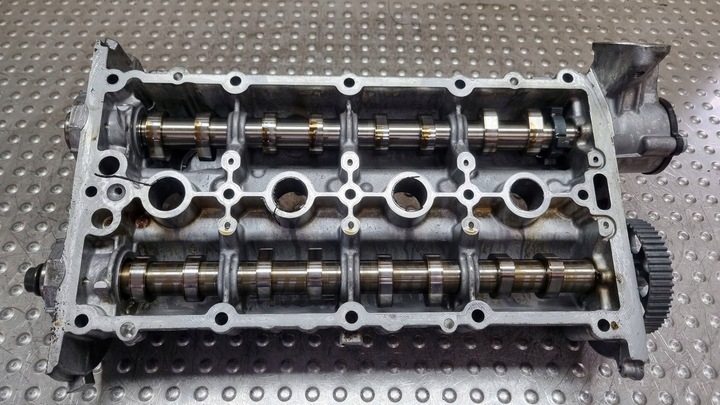 фото №6, Крышка валы распределительный вал 04e103479g 04e103475am vw seat skoda audi 1.4 tsi