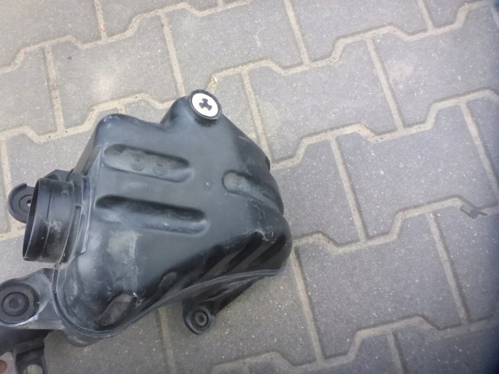 фото №9, Vw резонатор 1td129622 корпус фільтра повітря оригінал