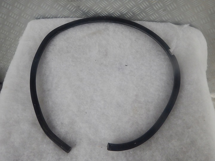 фото №1, Skoda fabia i vrs rs ліва прокладка двері зад