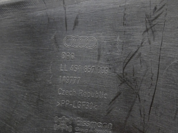 фото №10, Панель раздаточная консоль капот audi r8 2020r 4s spyder