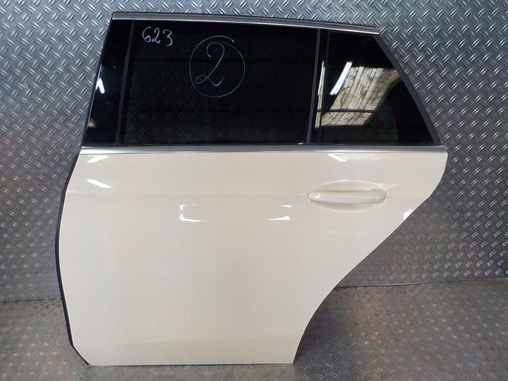 фото №1, E клас w213 двері ліві зад задні combi 623