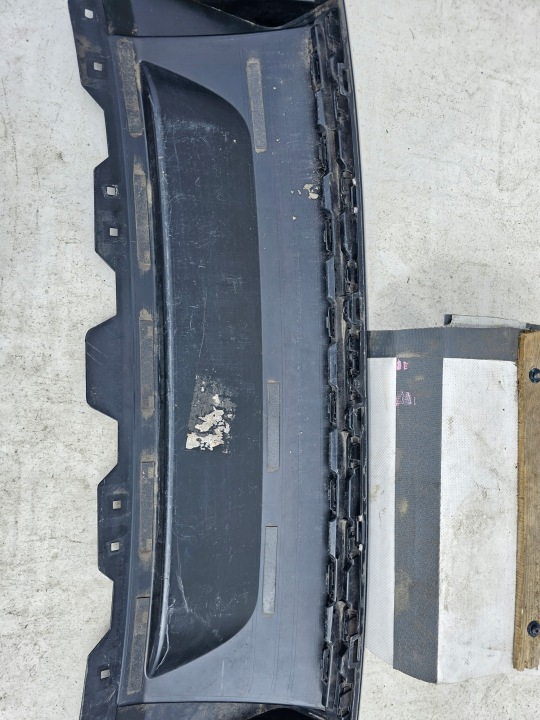 фото №13, Спойлер диффузор бампера зад audi e-tron 4ke 18-22 4ke807835c
