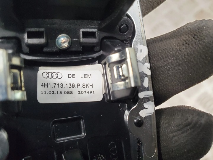 фото №6, Audi a8 s8 d4 4h 4h1713139p з спереду ручка