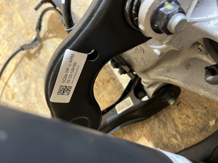 фото №14, Підвішування праві зад поворотна опора амортизатор важіль kia sportage v 0km 23r