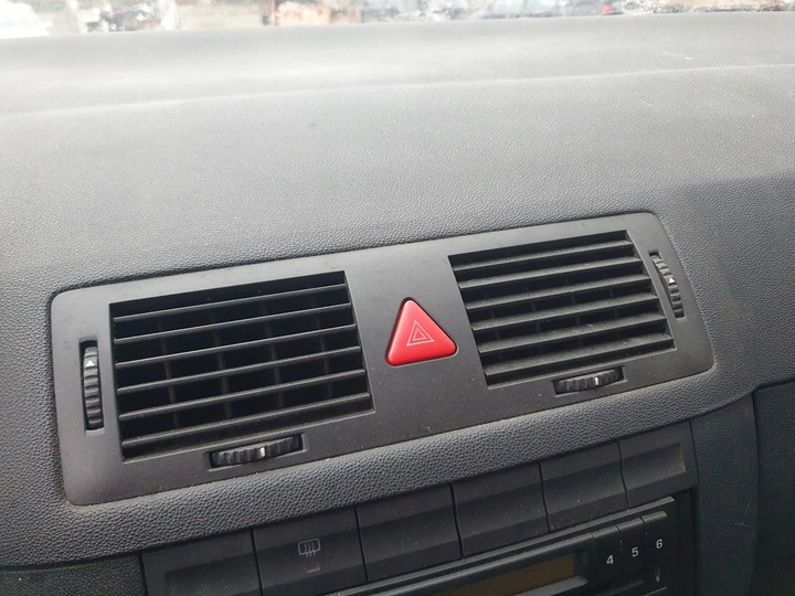 фото №5, Руль подушка skoda fabia 1.4 mpi 2003 4d lak 9151 стертая фото