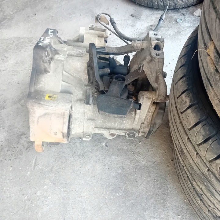 фото №10, Коробка передач коробки передач vw golf vi 08-14 1.6 tdi 77kw 105km lhw