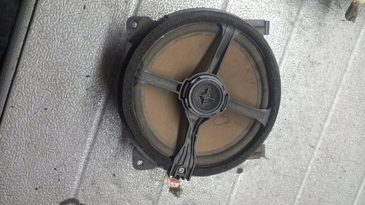 фото №1, Динамик дверь левый зад volvo s60 02r 2.4d5 8633574