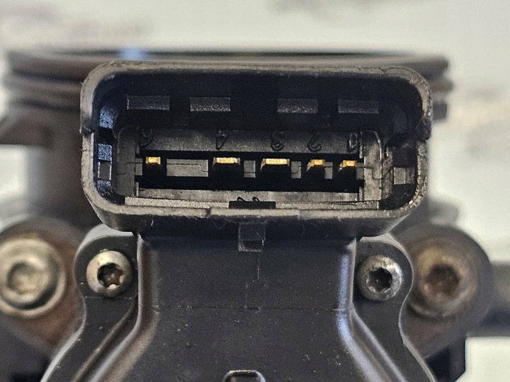 фото №7, Land rover discovery 2.7 276dt дроссельная заслонка 4s7q-9l444-ck