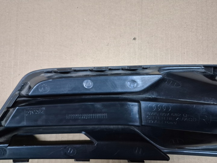 фото №8, Audi a-4 a4 b9 8w0 allroad решётка бампера передней перед правая