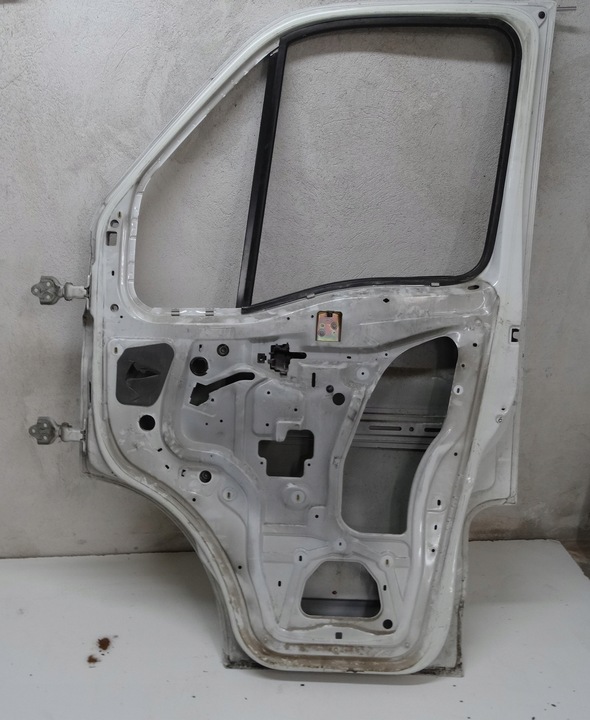 фото №8, Дверь правый перед renault master 03-10r.