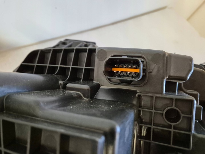 фото №12, Nissan qashqai j12 рестайлинг лампа правая полный led правые 26010hn25a