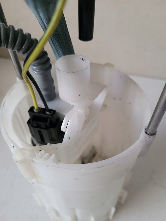 фото №11, Насос топлива renault master 2.3 dci 172026934r