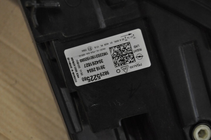 фото №8, Фара передняя правая перед opel corsa f полный led 9829522580