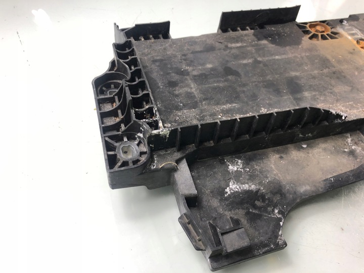 фото №5, Основание акумулятора 7641797 bmw 2 f45 f46 2.0 d