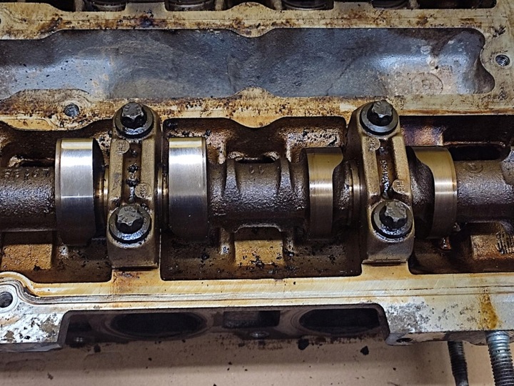 фото №11, Ford focus mk1 1.8 головка двигателя xs7g6090bc