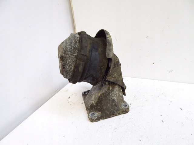 фото №3, C класс w202 93-01 лапи кронштейн подушка двигателя 2.2 cdi