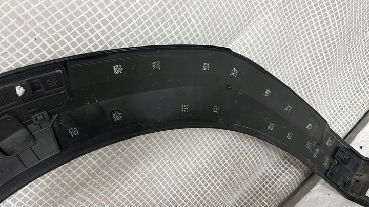 фото №5, Hyundai ev9 2023- планка na крило права передня перед