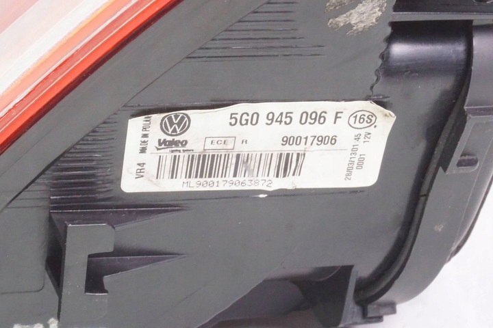 фото №11, Лампа права задня vw golf vii 5g0945096f