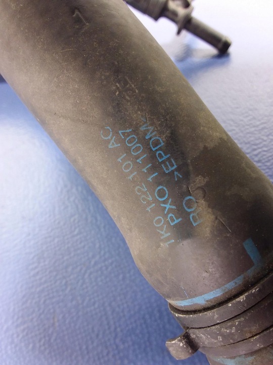 фото №5, Toledo iii altea 1.9 tdi шланг води 1k0122101ac