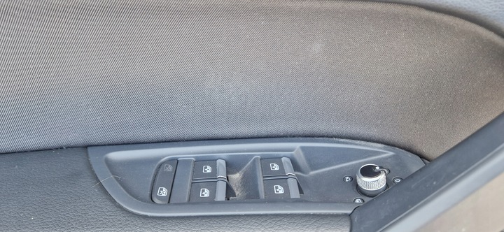 фото №9, Обшивки audi q3 материал+ кожа оригинал идеал