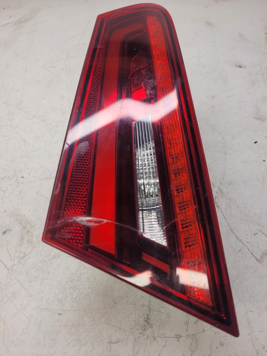 фото №7, Лампа правый зад w крышка багажника audi a3 8v 3d 8v3945094b