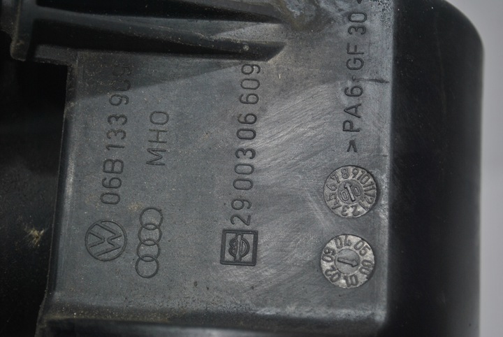 фото №7, Коллектор всасывающий audi a4 b6 2.0 06b133210at