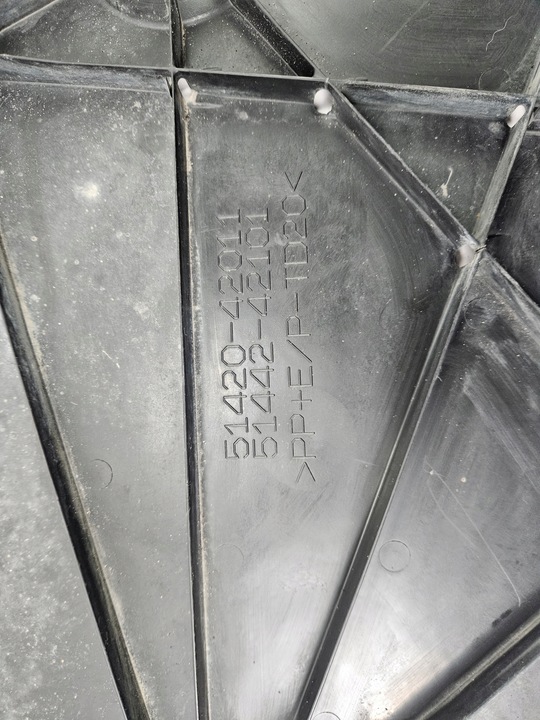 фото №15, Toyota rav4 v 5 2019 - плита захист нижня двигуна перед 51420-42011