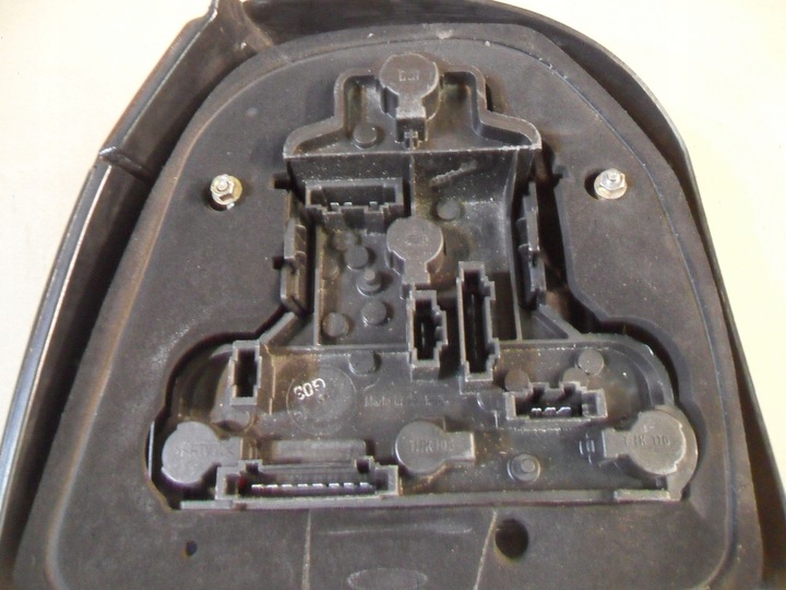 фото №11, Лампа зад права 1h6945257 volkswagen golf iii htb