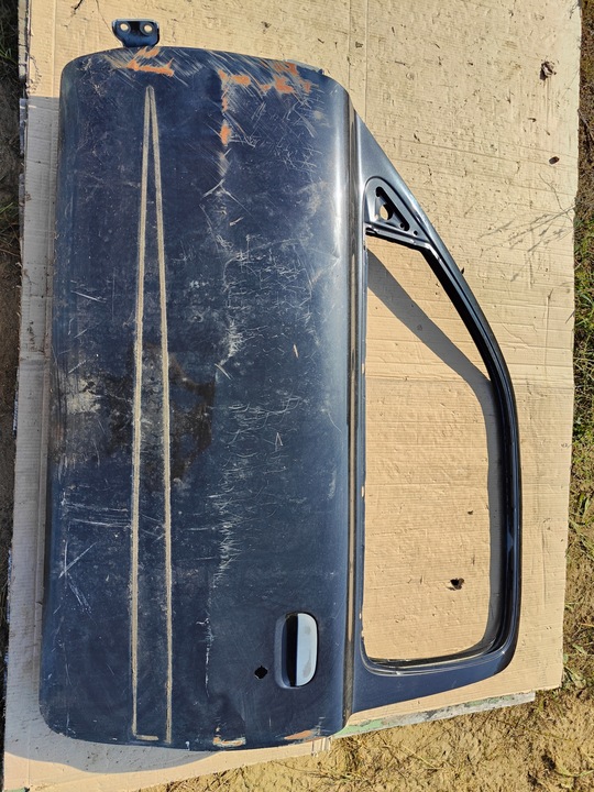 фото №1, Nissan micra k11 92-02 передние левая дверь