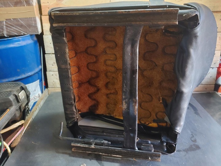 фото №12, Автомобиль prl fiat 126 малютка сиденье сиденье водителя красивый оригинал