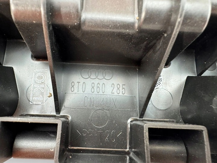 фото №5, Audi a3 s3 8v 2016 крепление треугольника предупредительный