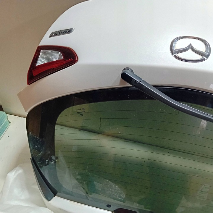 фото №12, Mazda 2 dj 2014- кришка задня зад комплектна