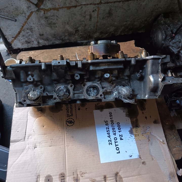 фото №10, Bmw x5m x6m головка цилиндров двигателя s63b44a s63 7586182 валы